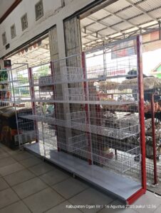Pemasangan Rak Minimarket di SRC ADI Ogan Ilir