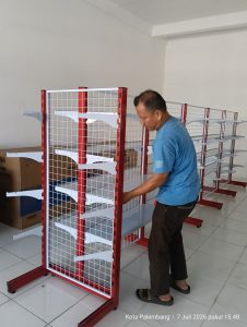 Pemasangan Rak Minimarket di Sematang Borang Palembang