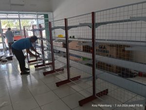 Pemasangan Rak Minimarket di Sematang Borang Palembang